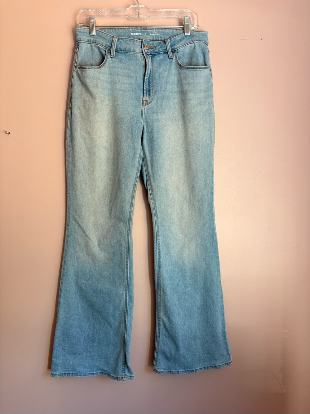 ๐Old Navy High Rise Wow Flare Jeans